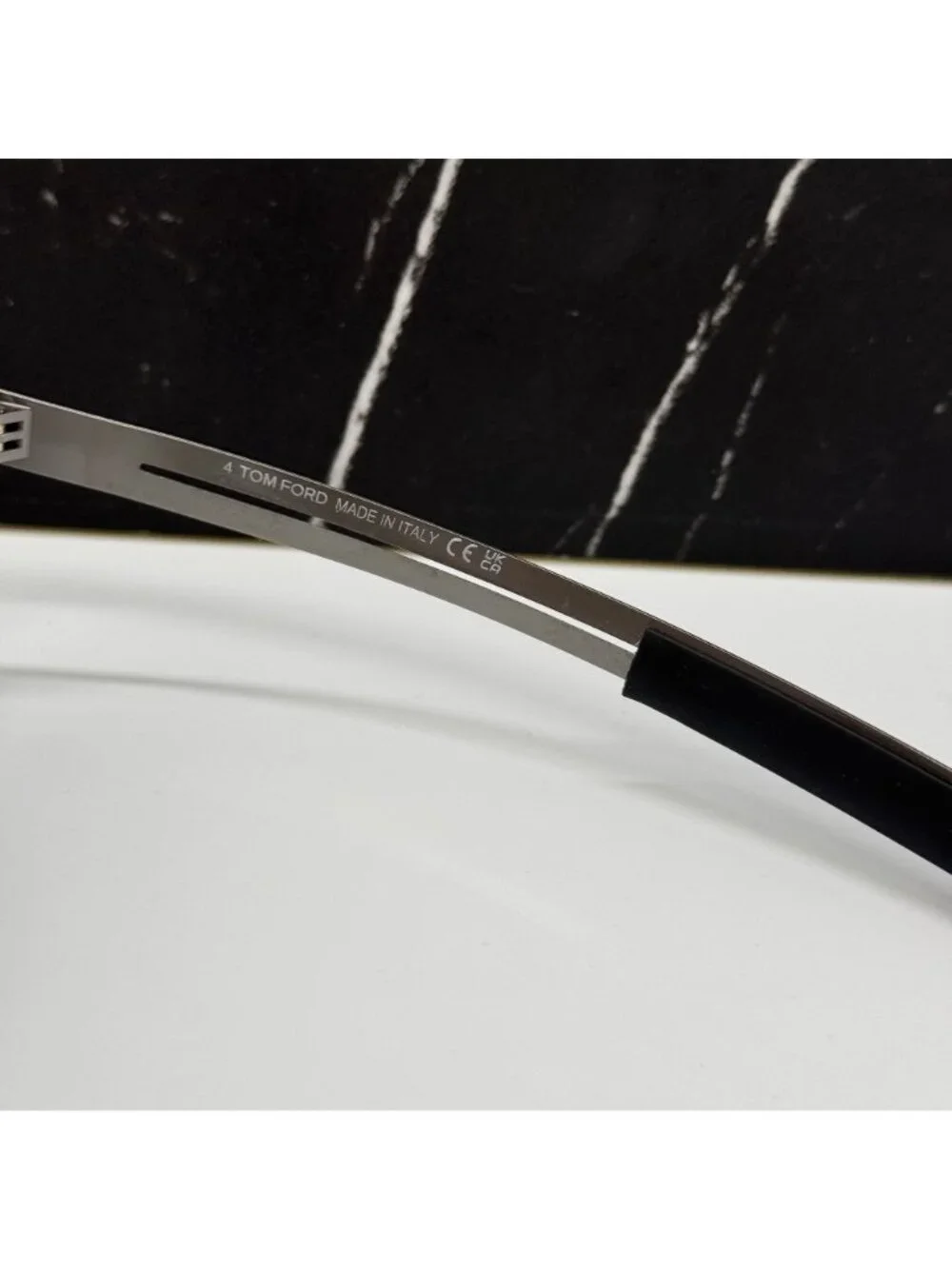 NEW TOM FORD TODD TF880 02V BLACK/GRAY UNISEX AVIATOR SUNGLASSES FT0880